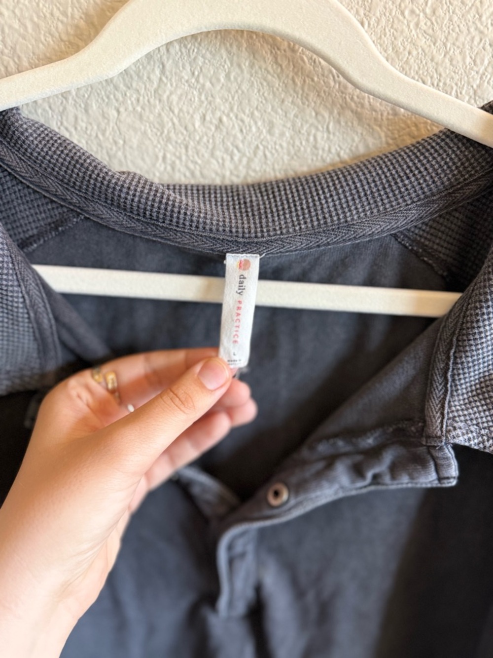 Daily Practice Saddlebrook Long Sleeve Top Large Loungewear Athleisure Cropped - Picture 4 of 9